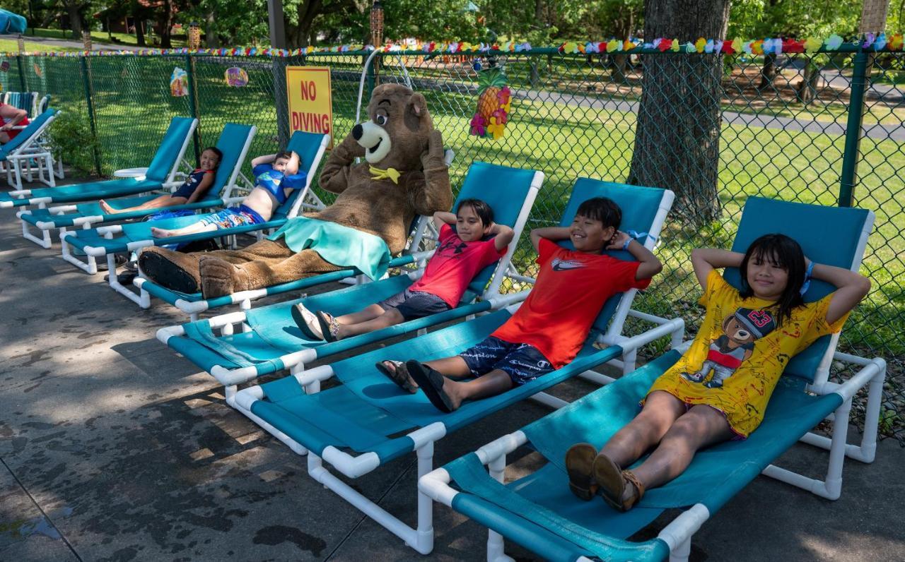 Yogi Bear'S Jellystone Park Camp-Resort Wisconsin Dells Lake Delton Buitenkant foto